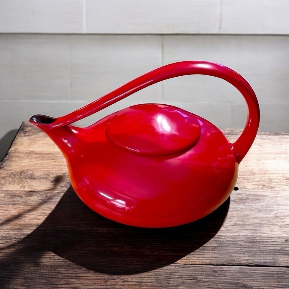 Judith Weber Red Classic Porcelain
Teapot Tea Pot MCM Style
